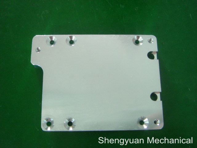 Alodine-klarer Aluminium CNC-Präzisionsbearbeitungs-Teil-Kühlkörper GWHI/GBEL in den Hüllen-Produkten