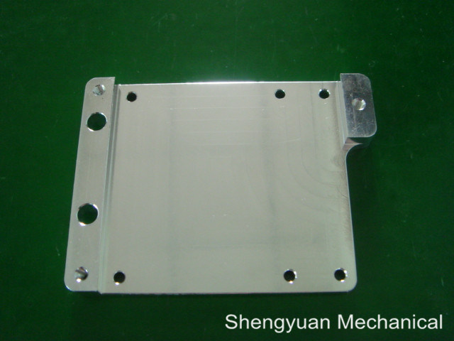 Alodine-klarer Aluminium CNC-Präzisionsbearbeitungs-Teil-Kühlkörper GWHI/GBEL in den Hüllen-Produkten