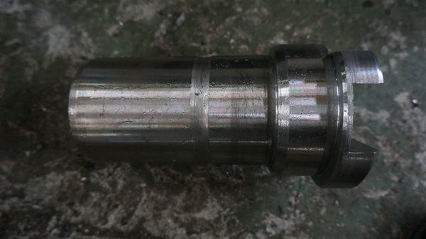 Bearbeitungsmarinestifte CNC legierter Stahl ISO-Ods 80mm teil-/Welle, die für Hafen-Maschinerie maschinell bearbeiten