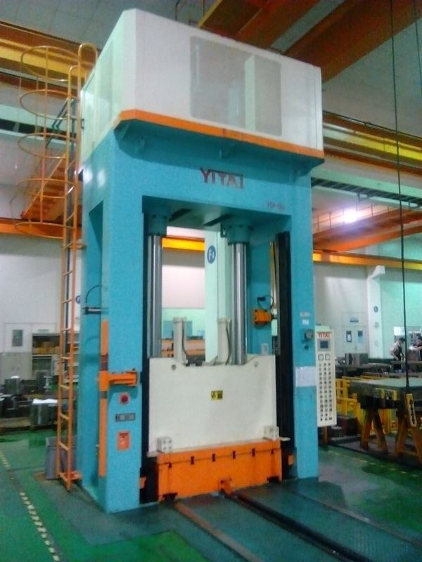 DF-Form Angebotone-stop Plastikspritzen- und Plastikformteilservice von China